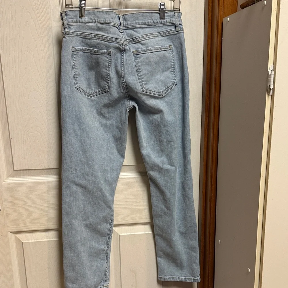 Banana Republic Light Blue Girlfriend Straight Leg Jeans size 28/6 - Picture 7 of 7